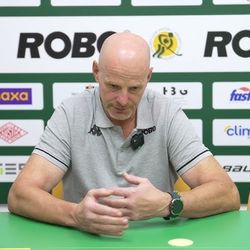 Babka je pryč, Vsetín do derby pod Brošem a Němcem