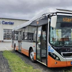 Moderní hybridní autobusy v Kroměříži