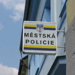 Vizovice znovu zavádí městskou policii